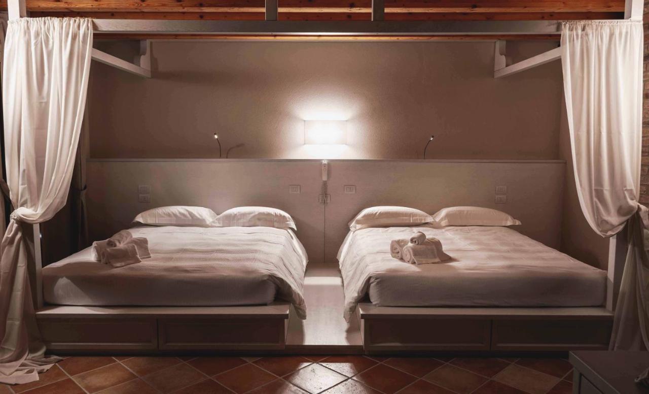 Agriturismo Relais La Casina Cavriana Buitenkant foto