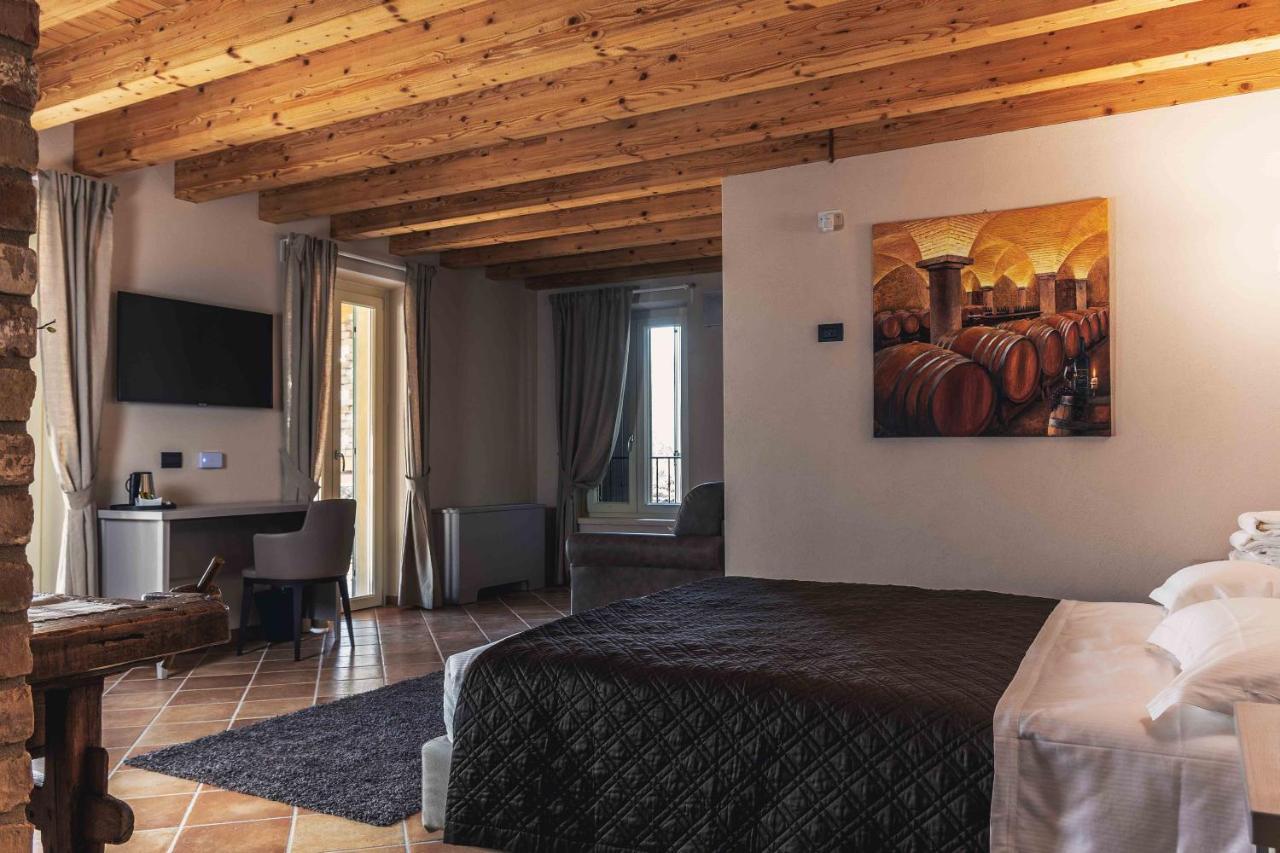 Agriturismo Relais La Casina Cavriana Buitenkant foto